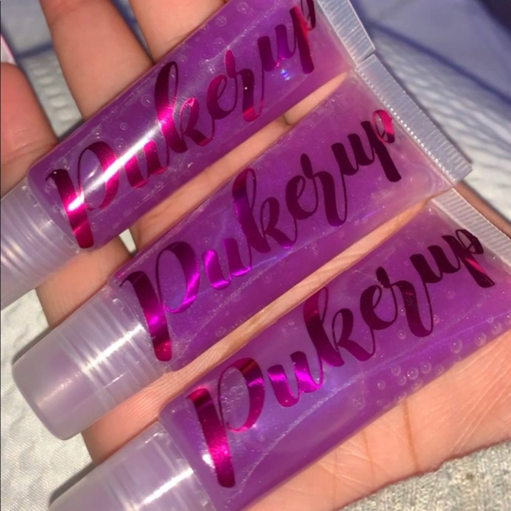 PUKERUPBYPARISMARIE Lusty Lavender Moistergloss 💜